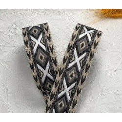 Boho Halsband mit Nappaleder (echtes Leder) unterlegt und Steckverschluss (ca. 42mm breit)