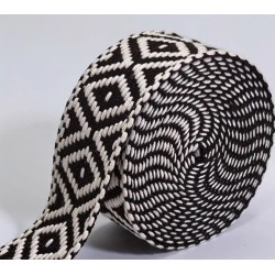 Boho Halsband mit Nappaleder (echtes Leder) unterlegt und Steckverschluss (ca. 42mm breit)